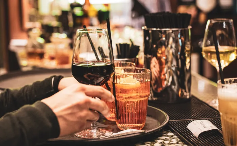 What You're Really Saying When You Order at a Canadian Bar